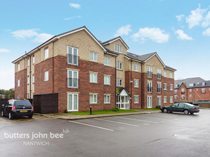 2 Bedroom Apartment For Sale In Barony Road, Nantwich, CW5