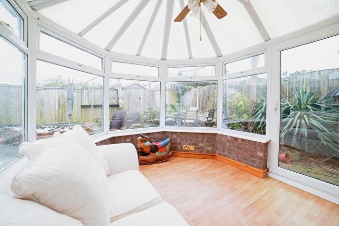 2 Bedroom Bungalow For Sale In Bourne Avenue, Kirkby-in-Ashfield, Nottingham, Nottinghamshire, NG17