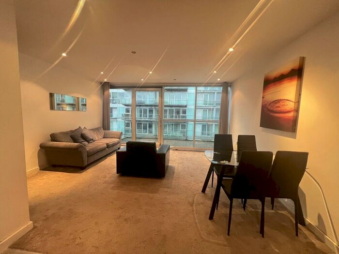 2 Bedroom Apartment To Rent In The Edge (Block D), Clowes Street, M3