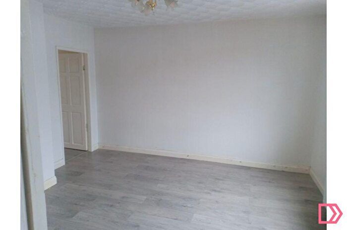 3 Bedroom End Of Terrace House To Rent In Hextall Road, Leicester, LE5