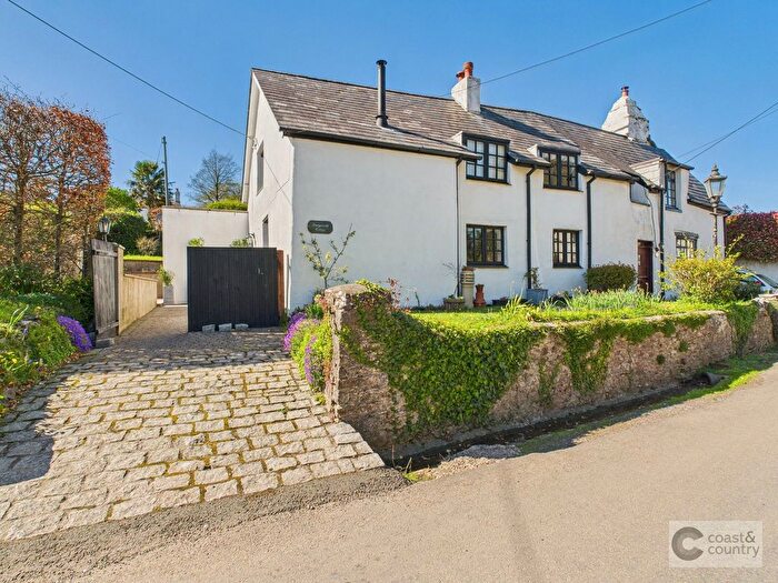 4 Bedroom Semi-Detached House For Sale In North Whilborough, Newton Abbot, TQ12