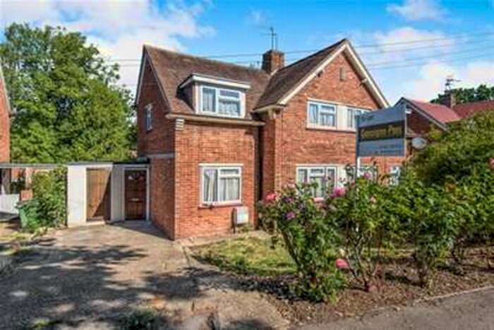 2 Bedroom Semi-Detached House To Rent In Long Dyke, Guildford, GU1