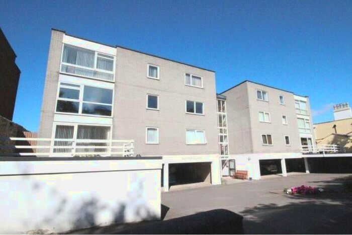 2 Bedroom Flat To Rent In Wellington Terrace, Clevedon, BS21