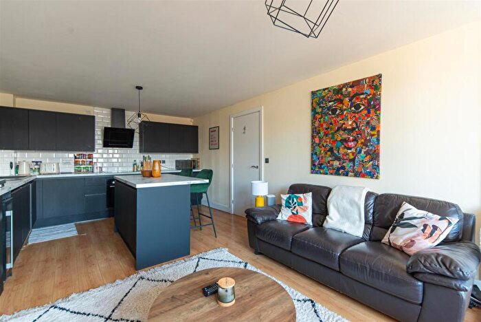 2 Bedroom Flat To Rent In The Stephenson, Gateshead, Tyne And Wear, NE8