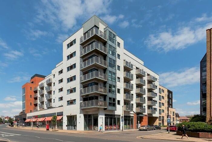 1 Bedroom Flat To Rent In Stanley Road, London, SW19