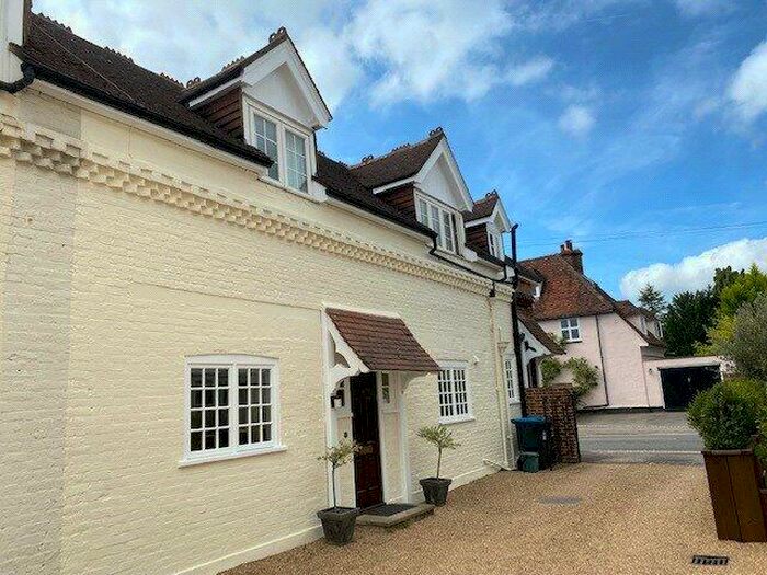 3 Bedroom Mews To Rent In Dharma Court, East Hill Road, Oxted, Surrey, RH8