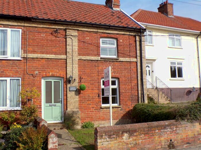 2 Bedroom End Of Terrace House To Rent In The Street, Monks Eleigh, Ipswich, IP7