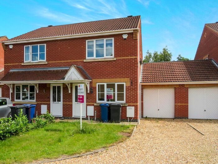 2 Bedroom Semi-Detached House To Rent In Eastholm, Lincoln, LN2