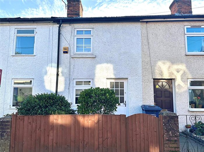 2 Bedroom Terraced House To Rent In Upper Hale Road, Farnham, Surrey, GU9