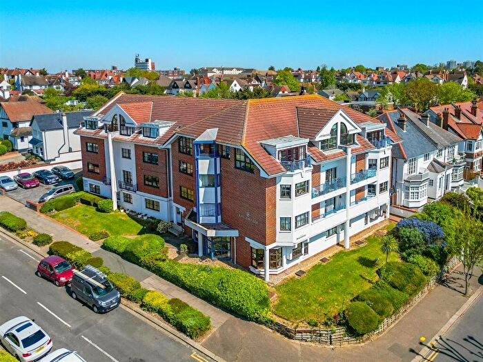 1 Bedroom Retirement Property For Sale In Kingsmeade, Kings Road, Chalkwell, SS0