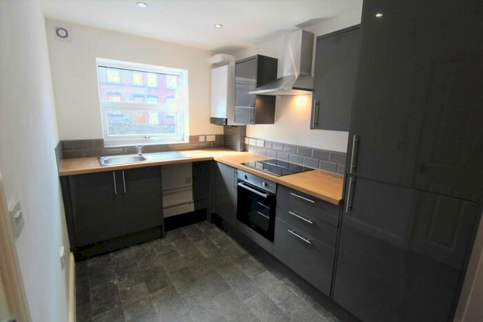 3 Bedroom Terraced House To Rent In High Street, Halmer End, ST7