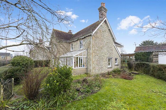 4 Bedroom Detached House For Sale In Pleck, Marnhull, Sturminster Newton, DT10