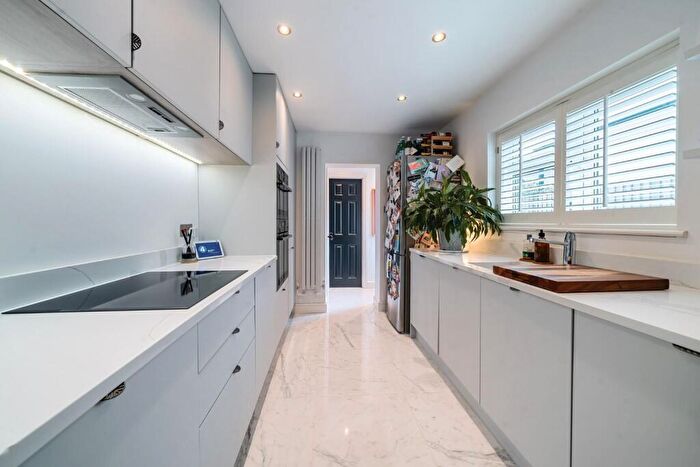 2 Bedroom Terraced House For Sale In Duke Street, Windsor, Berkshire, SL4