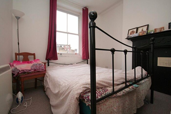 1 Bedroom Flat To Rent In Deptford Broadway, Deptford, SE8