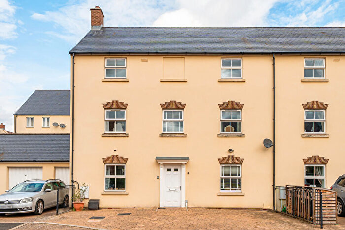 5 Bedroom Semi Detached House For Sale In Greenaways, Stroud, GL5