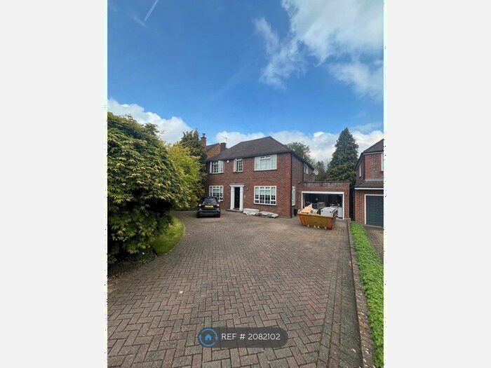 4 Bedroom Detached House To Rent In Kingwell Road, London, EN4