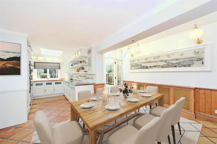 3 Bedroom Terraced House To Rent In Windmill Road, Chiswick, London, W4