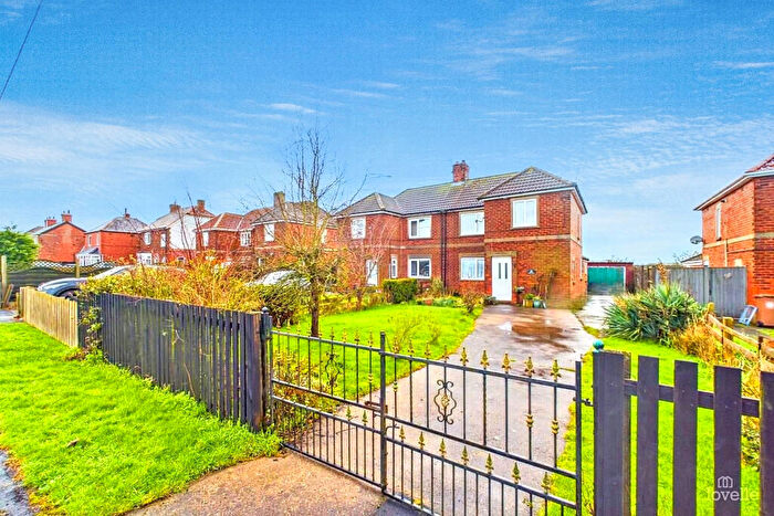 3 Bedroom Semi-Detached House For Sale In Barrow Road, Barrow-upon-Humber, Lincolnshire, DN19