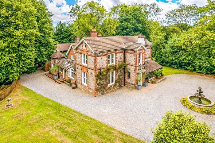 6 Bedroom Equestrian For Sale In Broad Street Hill, Hucking, Maidstone, Kent, ME17