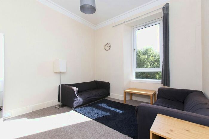 4 Bedroom Flat To Rent In Bruntsfield Place, Bruntsfield, Edinburgh, EH10