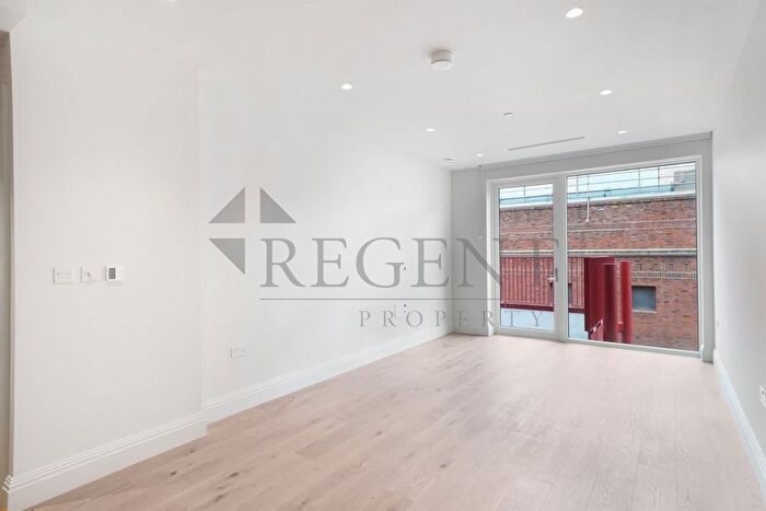 2 Bedroom Flat To Rent In Ellen Craft Apartments, Civic Avenue, W6