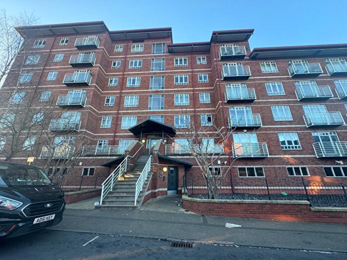 2 Bedroom Apartment To Rent In Queen Victoria Road, Coventry, CV1