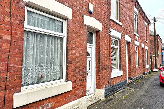 2 Bedroom Terraced House For Sale In Alexandra Street, Ashton-Under-Lyne, Greater Manchester, OL6