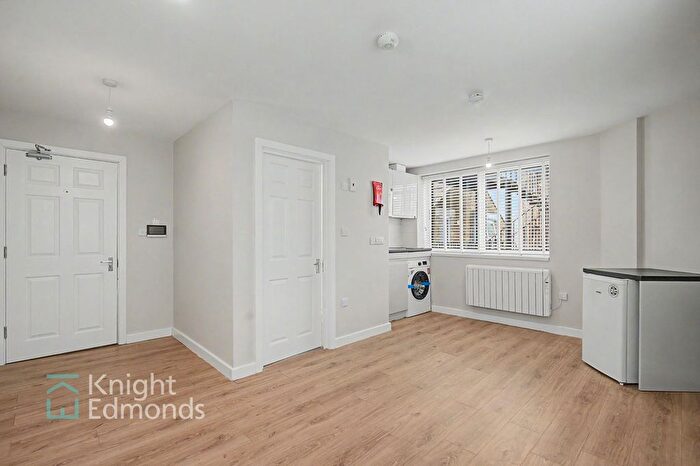 Studio To Rent In Queen Anne Road, Coronet House, ME14