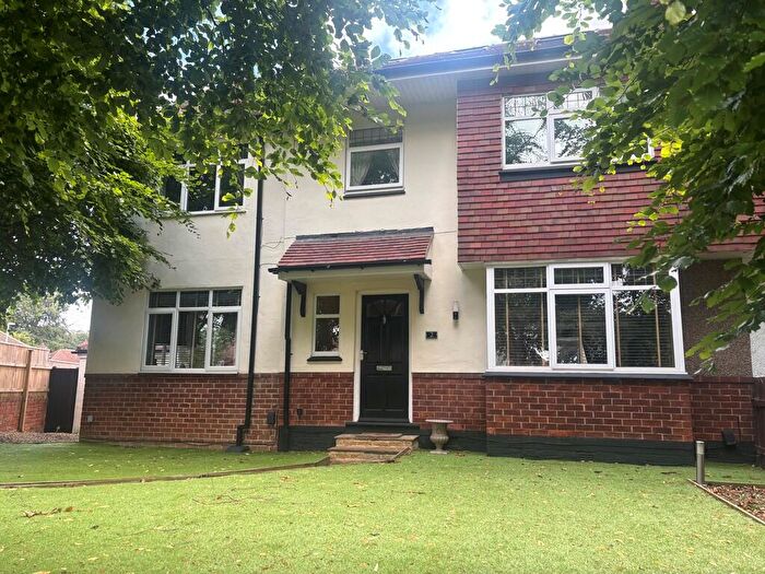 6 Bedroom Semi-Detached House For Sale In Baydale Road, Darlington, Co Durham, DL3