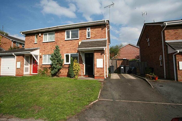 2 Bedroom House To Rent In Humprey Middlemore Drive, Harborne, B17