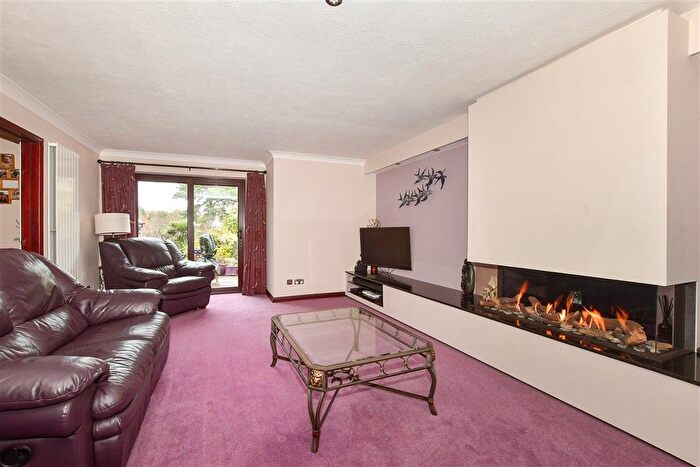 4 Bedroom Detached House For Sale In Fermor Road, Crowborough, East Sussex, TN6