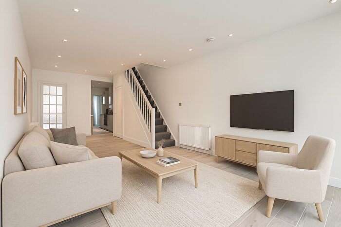 3 Bedroom Terraced House To Rent In Provincial Terrace, Green Lane, London, SE20