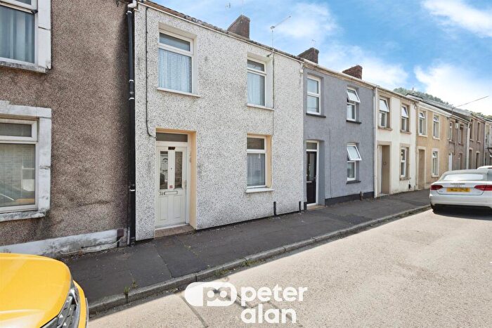 3 Bedroom Terraced House For Sale In Thomas Street, Neath, SA11