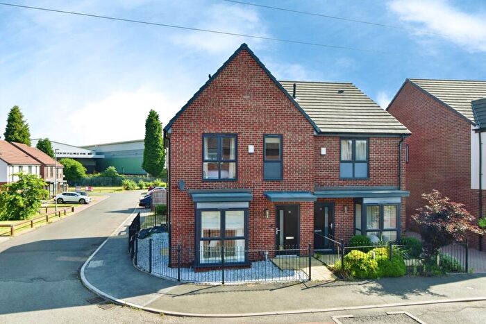 3 Bedroom Semi-Detached House For Sale In Wilmot Drive, Newcastle, Staffordshire, ST5