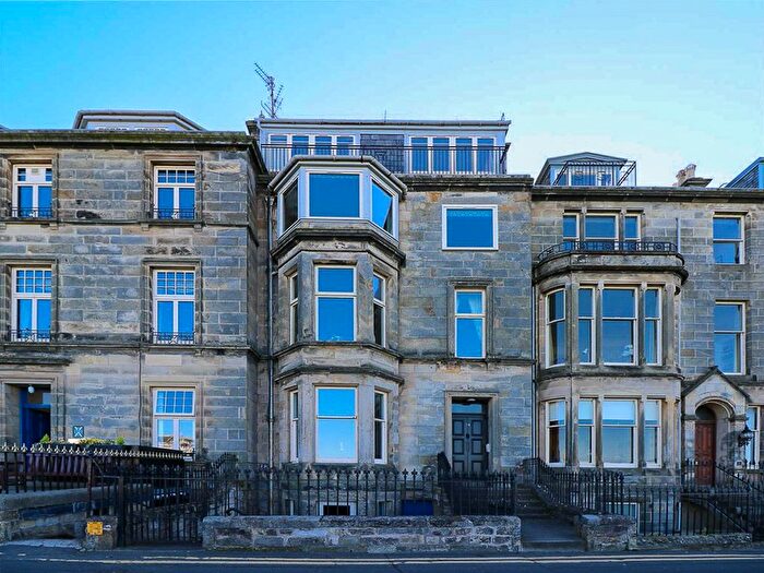 2 Bedroom Flat To Rent In The Links, St Andrews, Fife, KY16