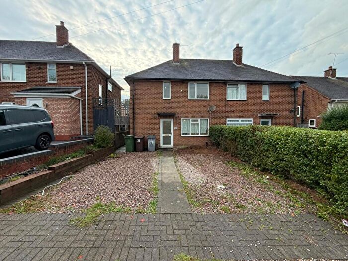 3 Bedroom House To Rent In Moordown Avenue, Solihull, B92