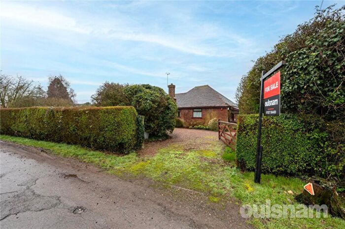 3 Bedroom Bungalow For Sale In Cladswell Lane, Cookhill, Alcester, Worcestershire, B49