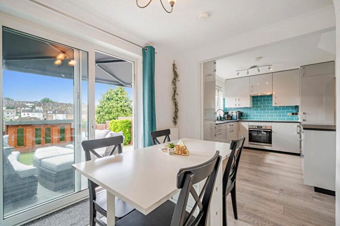 3 Bedroom Terraced House For Sale In Amherst Road, Rochester, Kent., ME1