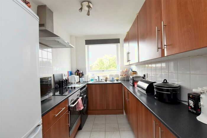2 Bedroom Apartment To Rent In Paul Court, London Road, Romford, Essex, RM7
