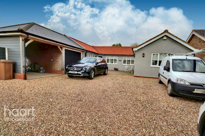 3 Bedroom Detached Bungalow For Sale In Southolt Road, Woodbridge, IP13