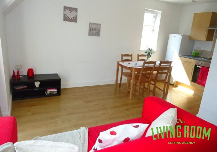 1 Bedroom Flat To Rent In Blackweir House, Cathays, Cardiff, CF10