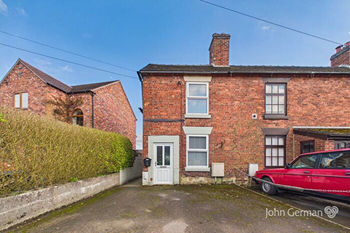 2 Bedroom End Of Terrace House For Sale In The Green Road, Ashbourne, DE6