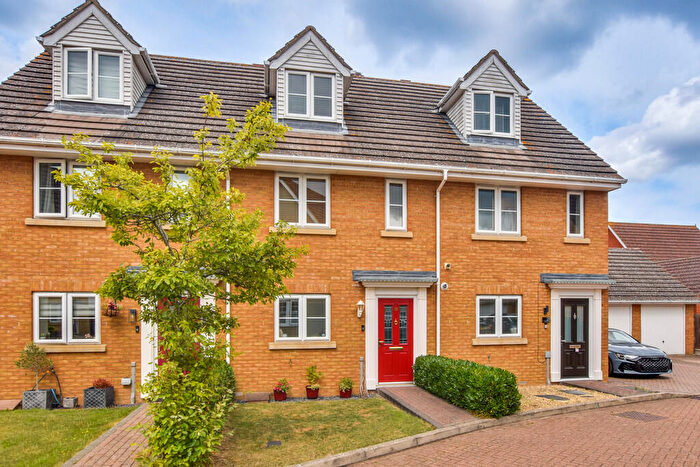 3 Bedroom Terraced House For Sale In Rowan Way, Woodlands Park, CM6