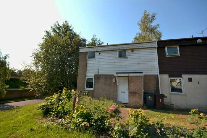 2 Bedroom End Of Terrace House To Rent In Shadowfax Drive, Northampton, NN3