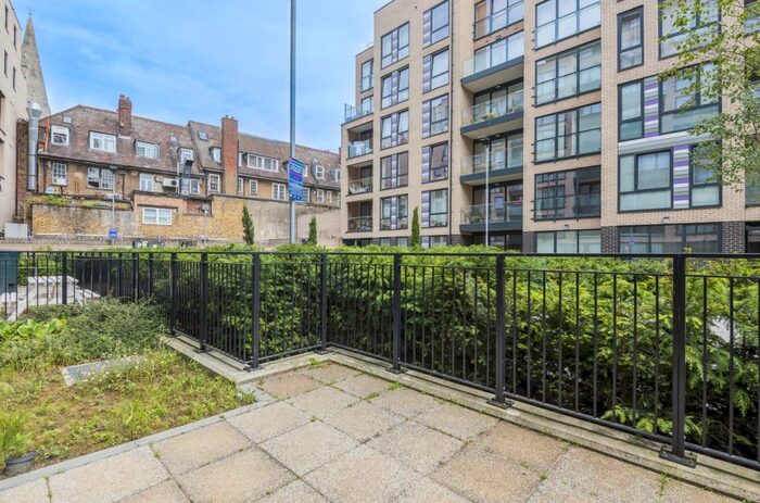 1 Bedroom Flat To Rent In Grove Place Eltham, SE9