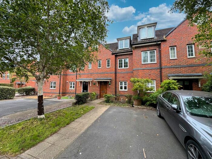 3 Bedroom Terraced House To Rent In Causton Gardens, Eastleigh, SO50