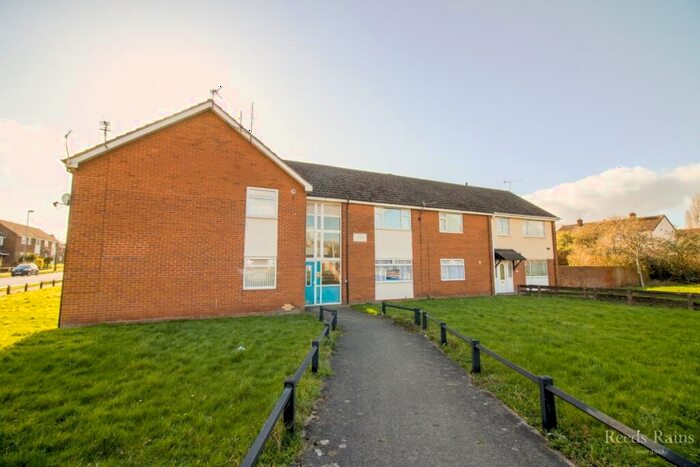 2 Bedroom Apartment To Rent In Braemar Court, Ellesmere Port, CH65