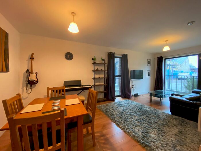 2 Bedroom Flat To Rent In Burgess House, New Union Street, Manchester, M4