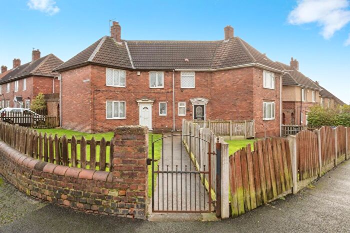 3 Bedroom Semi-Detached House For Sale In Briton Street, Thurnscoe, Rotherham, S63