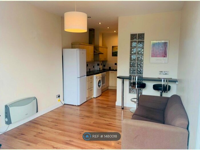 1 Bedroom Flat To Rent In Broomhill, Sheffield, S10